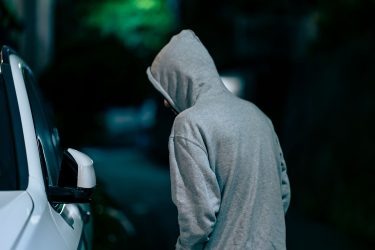 車が盗まれやすいのはどこ？　データ分析で賢く防犯